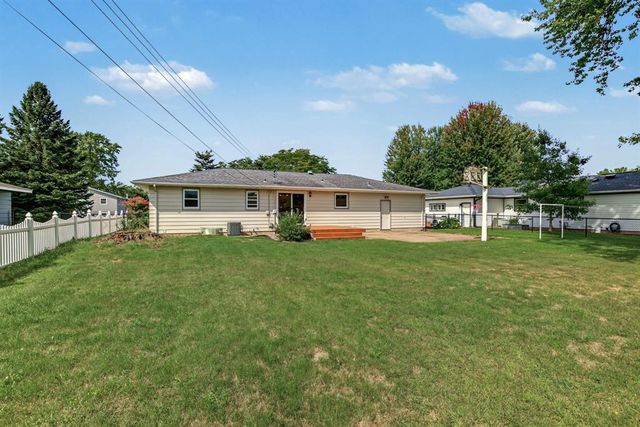 609 E Tyler Avenue, Eau Claire, WI 54701