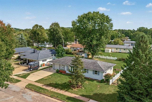 609 E Tyler Avenue, Eau Claire, WI 54701