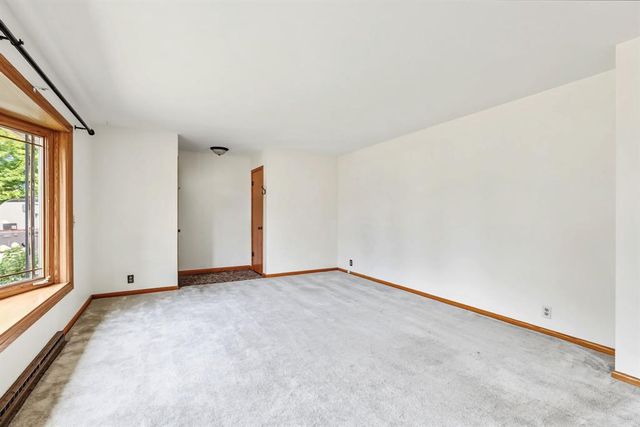 609 E Tyler Avenue, Eau Claire, WI 54701
