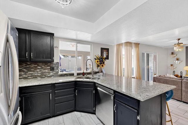 5420 Hayes Drive NW, Albuquerque, NM 87120