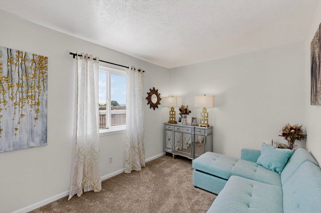 5420 Hayes Drive NW, Albuquerque, NM 87120