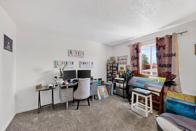 5420 Hayes Drive NW, Albuquerque, NM 87120