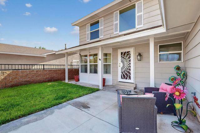 5420 Hayes Drive NW, Albuquerque, NM 87120