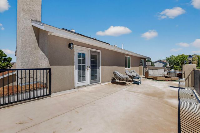 5420 Hayes Drive NW, Albuquerque, NM 87120