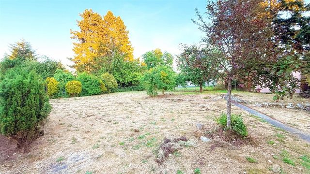 131 S 106th, Seattle, WA 98168