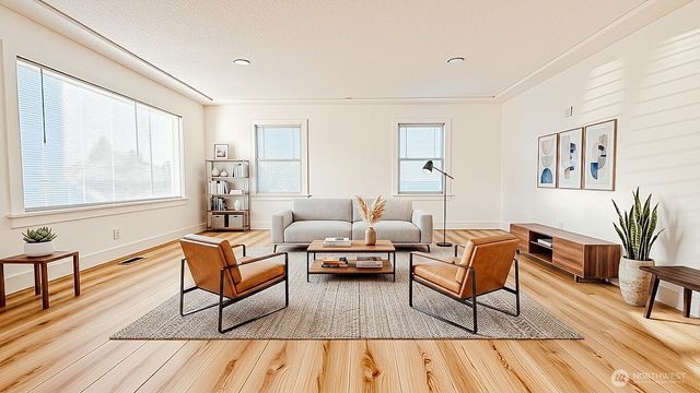 131 S 106th, Seattle, WA 98168