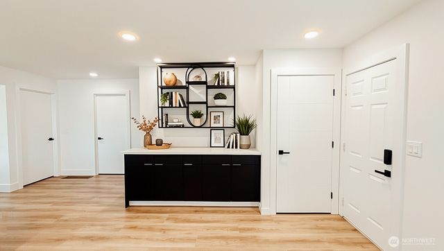 131 S 106th, Seattle, WA 98168