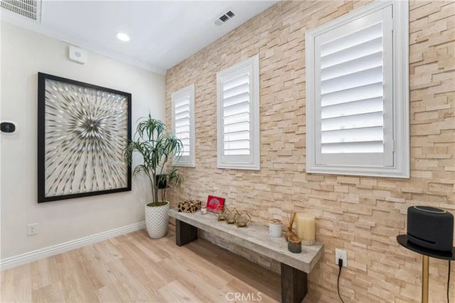 21713 Bene, Saugus, CA 91350