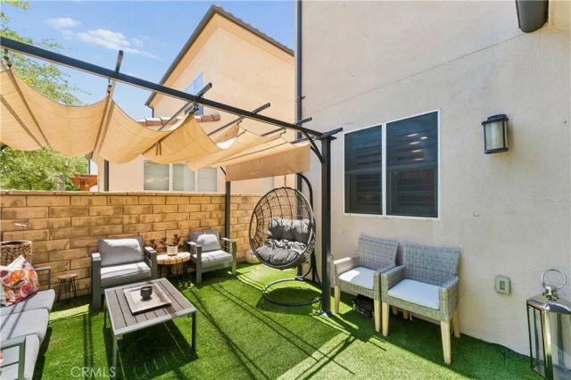 21713 Bene, Saugus, CA 91350