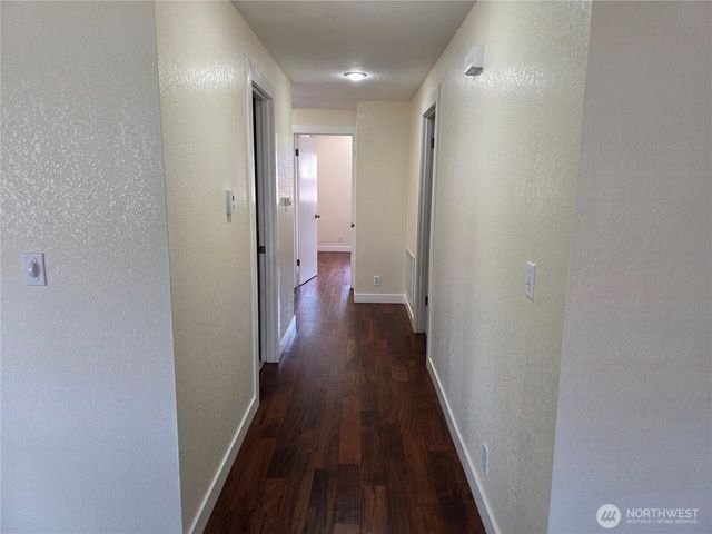 2081 Gemstone Drive, Walla Walla, WA 99362