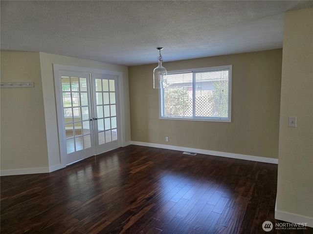 2081 Gemstone Drive, Walla Walla, WA 99362