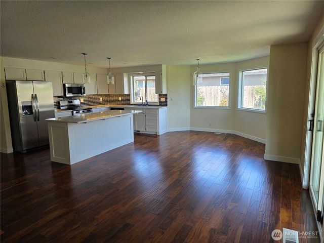 2081 Gemstone Drive, Walla Walla, WA 99362