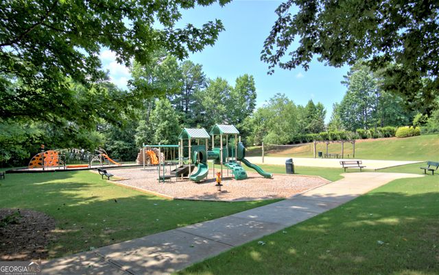 151 Lake Forest Drive, Newnan, GA 30265