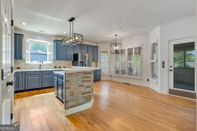 151 Lake Forest Drive, Newnan, GA 30265