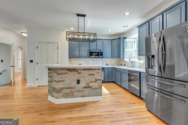 151 Lake Forest Drive, Newnan, GA 30265