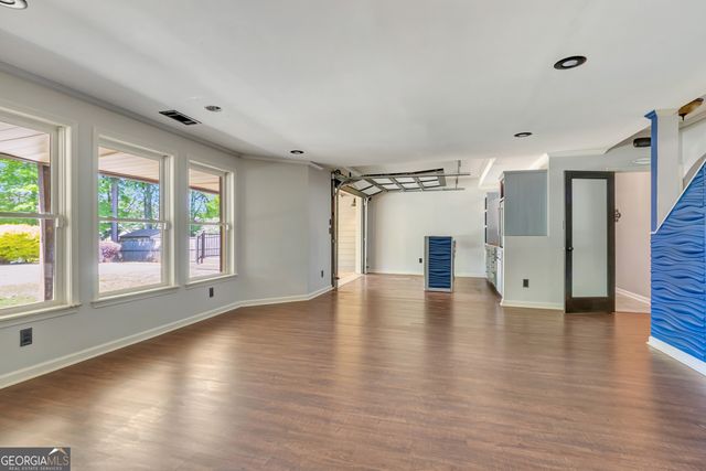 151 Lake Forest Drive, Newnan, GA 30265
