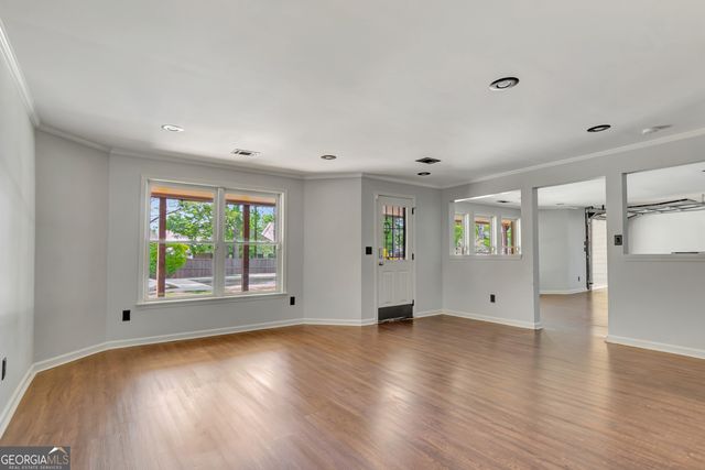 151 Lake Forest Drive, Newnan, GA 30265