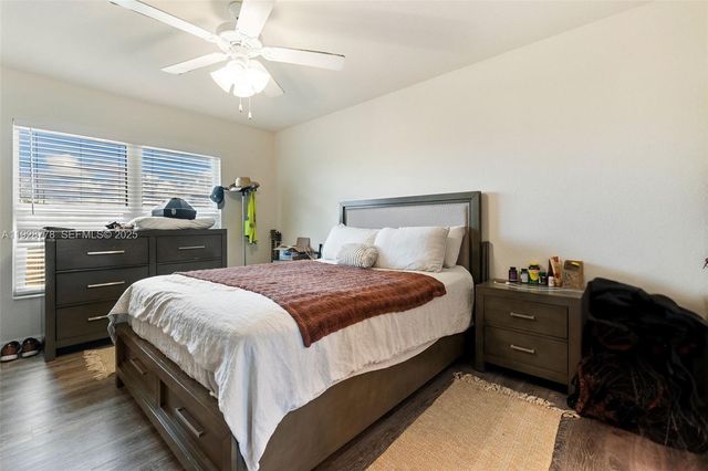 3019 Honeywood Rd, La Belle, FL 33935