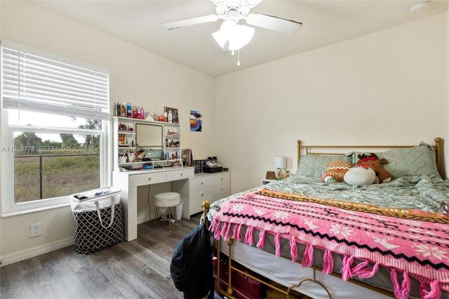 3019 Honeywood Rd, La Belle, FL 33935