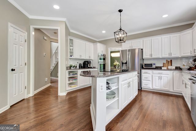 205 Woodcreek Lane, Fayetteville, GA 30215