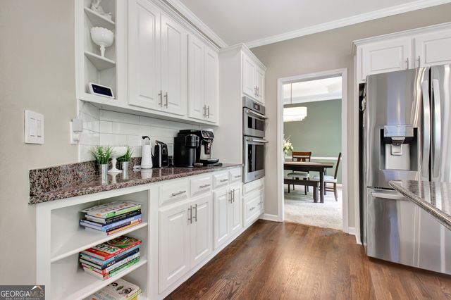 205 Woodcreek Lane, Fayetteville, GA 30215