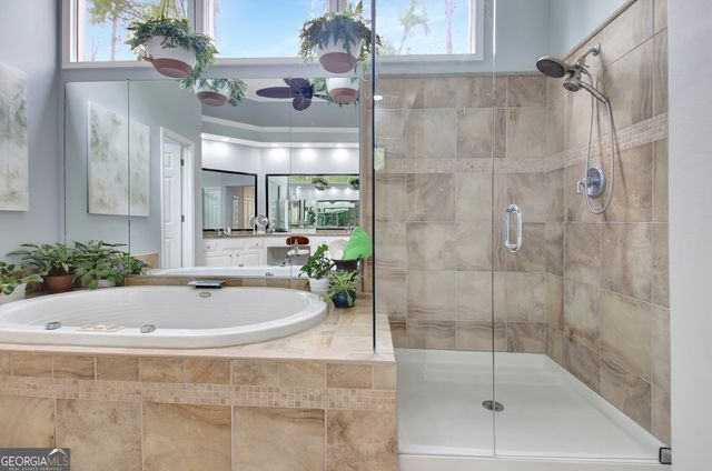 205 Woodcreek Lane, Fayetteville, GA 30215