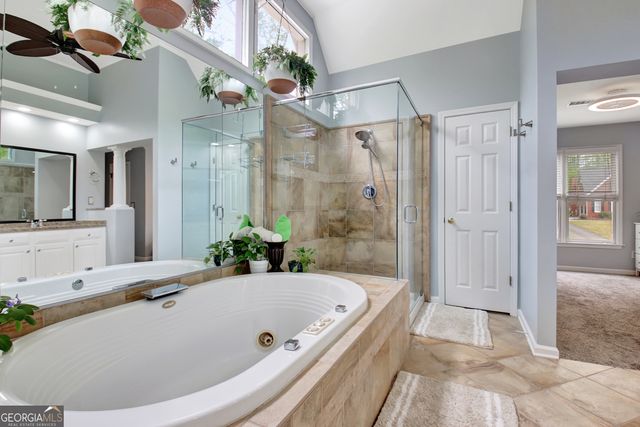 205 Woodcreek Lane, Fayetteville, GA 30215