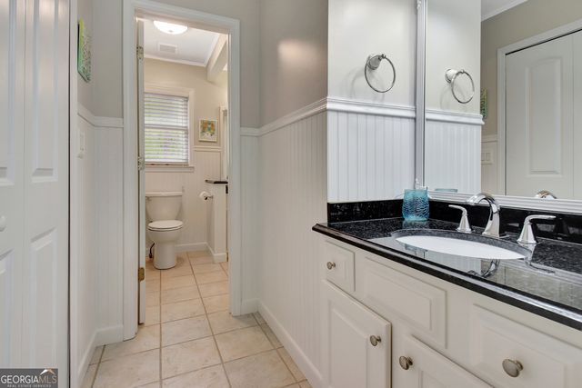 205 Woodcreek Lane, Fayetteville, GA 30215