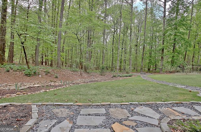 205 Woodcreek Lane, Fayetteville, GA 30215