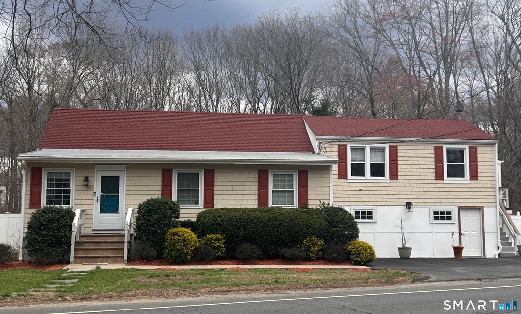 556 Pepper Street, Monroe, CT 06468