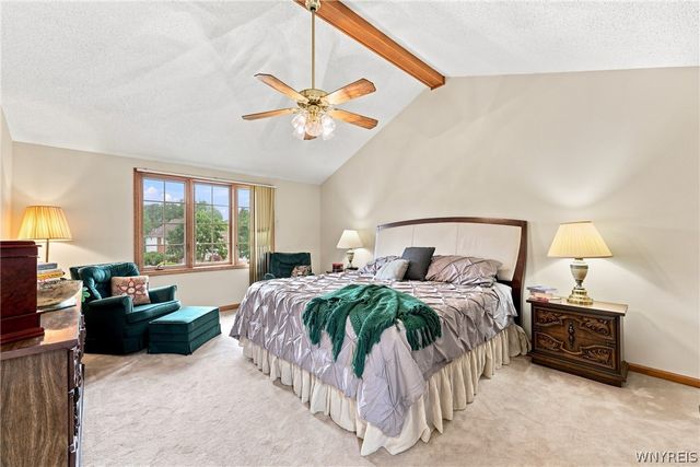 180 Enchanted South, Lancaster, NY 14043
