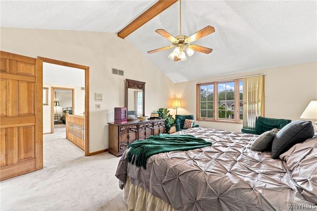 180 Enchanted South, Lancaster, NY 14043