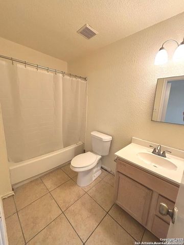 7519 MICRON DR, San Antonio, TX 78251
