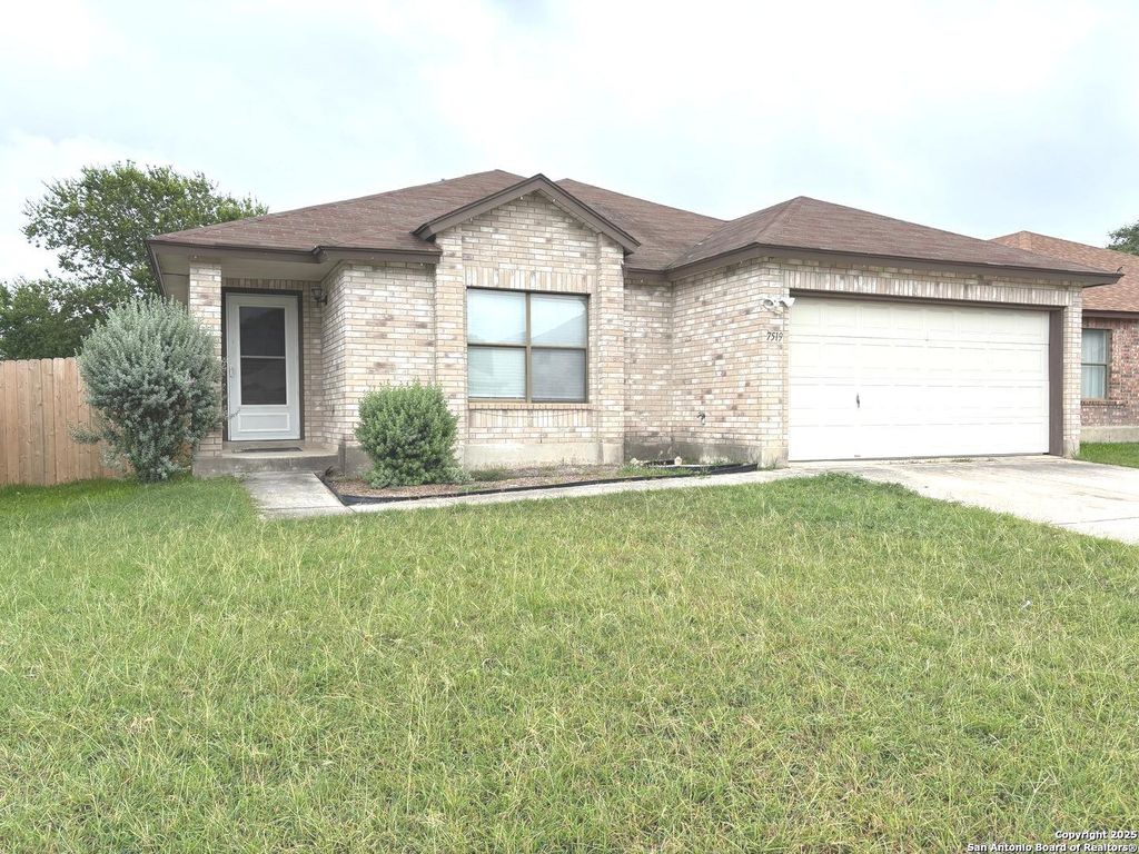 7519 MICRON DR, San Antonio, TX 78251