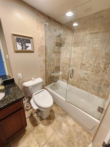 810 Matson Place, Cincinnati, OH 45204