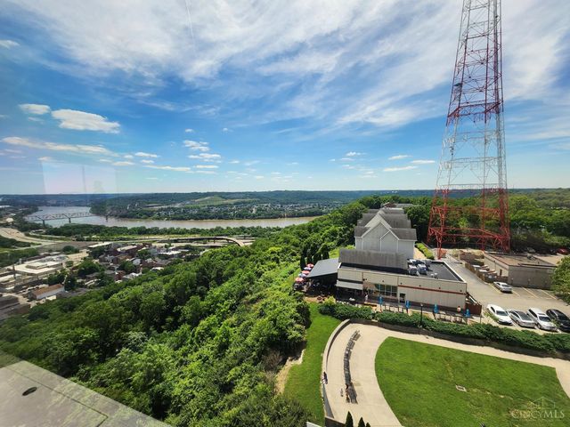 810 Matson Place, Cincinnati, OH 45204