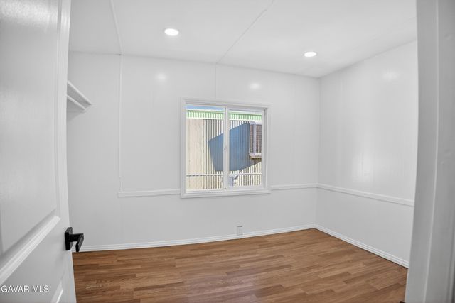 2515 E Avenue I W23, Lancaster, CA 93535