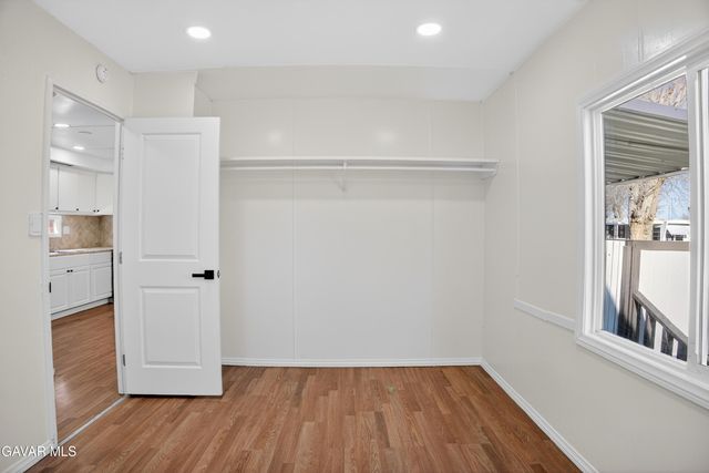 2515 E Avenue I W23, Lancaster, CA 93535
