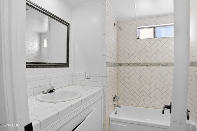 2515 E Avenue I W23, Lancaster, CA 93535
