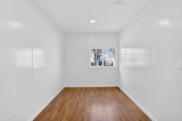 2515 E Avenue I W23, Lancaster, CA 93535