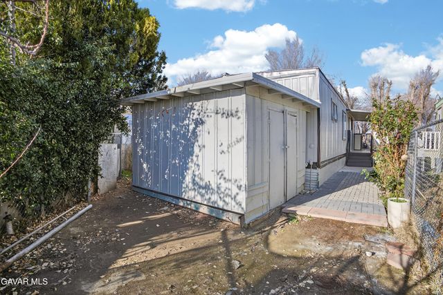2515 E Avenue I W23, Lancaster, CA 93535