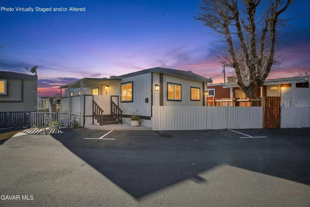 2515 E Avenue I W23, Lancaster, CA 93535