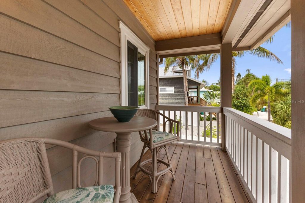 Image 32 of property listing at 807 S BAY BOULEVARD, Anna Maria, FL 34216