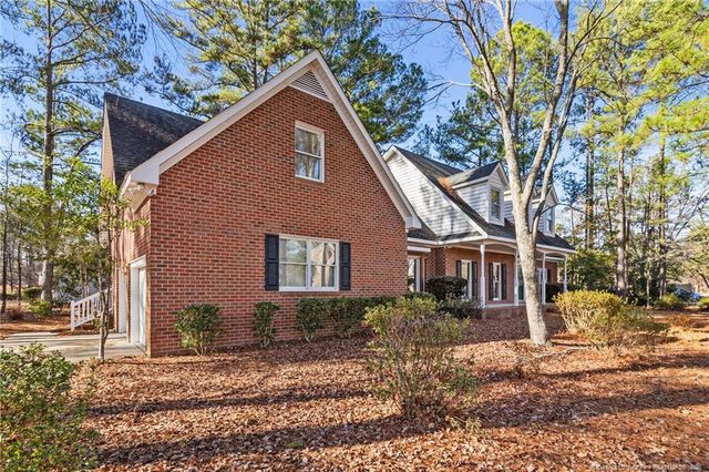 208 Woodsage Circle, Fayetteville, NC 28303