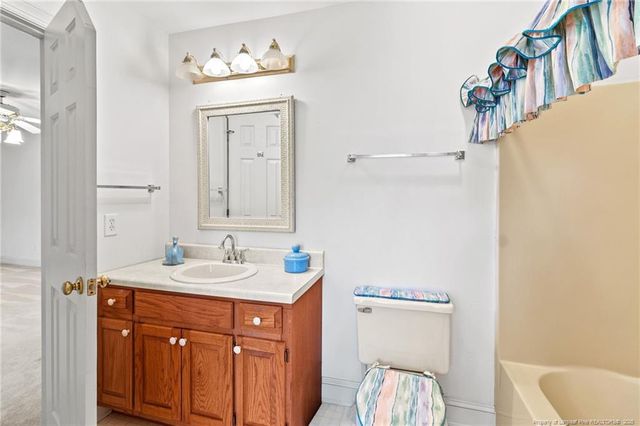 208 Woodsage Circle, Fayetteville, NC 28303