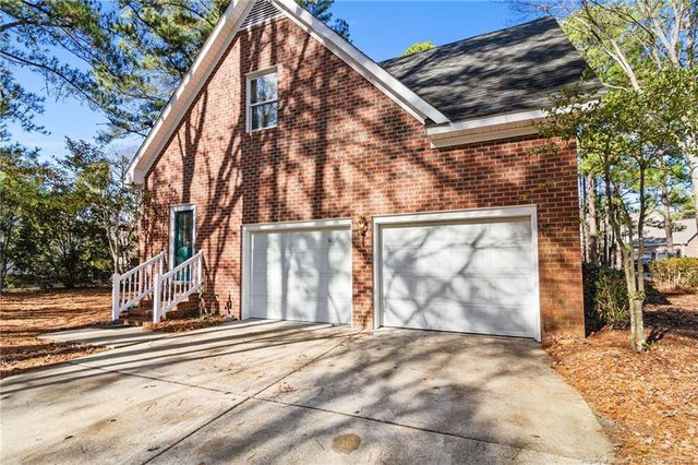 208 Woodsage Circle, Fayetteville, NC 28303