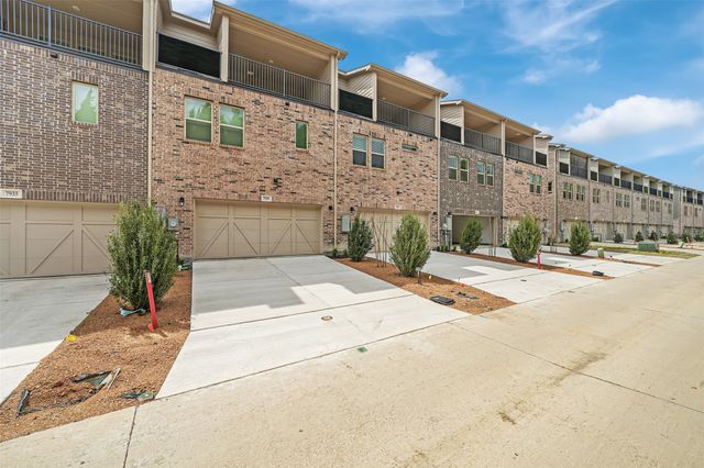 7929 Bayside Drive, Rowlett, TX 75088