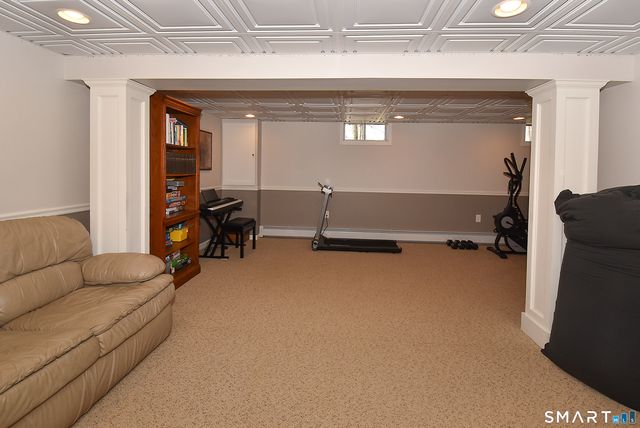 59 Wapping Wood Road, Ellington, CT 06029