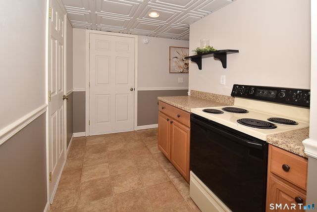 59 Wapping Wood Road, Ellington, CT 06029