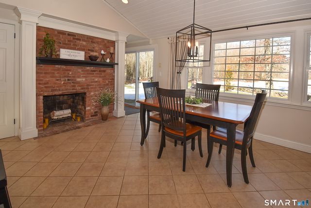 59 Wapping Wood Road, Ellington, CT 06029